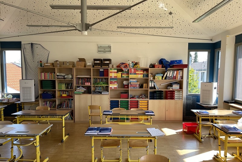 Luftreiniger im Klassenzimmer im Landkreis München